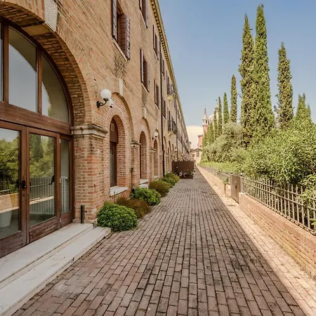 Nyaraló Hotiday Cape *